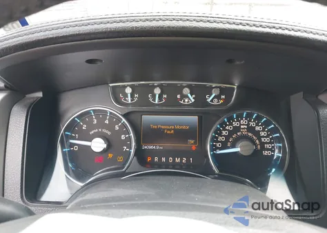 2011 Ford F-150 Lariat z USA, uszkodzony, nr VIN 1FTFW1EF9BFB90750